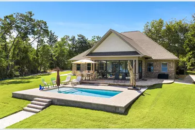 169 Lake Merial Boulevard, Southport, FL 32409 - Photo 17