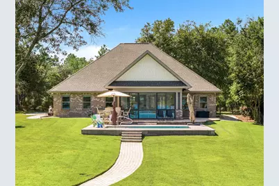 169 Lake Merial Boulevard, Southport, FL 32409 - Photo 13