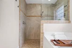 3023 Crown Creek Cir, Crestview, FL 32539 - Photo 17