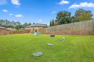 3023 Crown Creek Cir, Crestview, FL 32539 - Photo 39