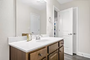 3023 Crown Creek Cir, Crestview, FL 32539 - Photo 35