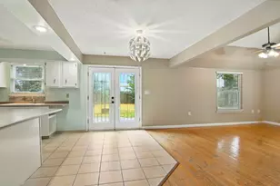 24 NW Cinderella Ln NW, Fort Walton Beach, FL 32547 - Photo 11