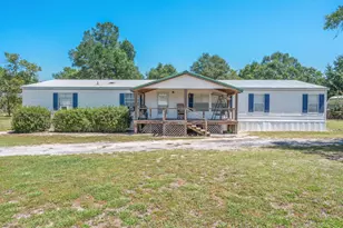 93 W Raphael Road W, Defuniak Springs, FL 32433 - Photo 1