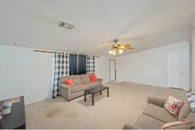 93 W Raphael Road W, Defuniak Springs, FL 32433 - Photo 9