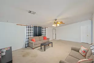 93 W Raphael Road W, Defuniak Springs, FL 32433 - Photo 9