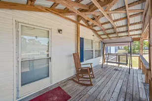 93 W Raphael Road W, Defuniak Springs, FL 32433 - Photo 5