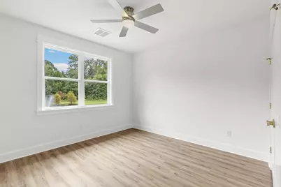 160 Clarke Hill Road, Freeport, FL 32439 - Photo 13