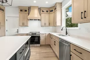 80 Clarke Hl Rd, Freeport, FL 32439 - Photo 1