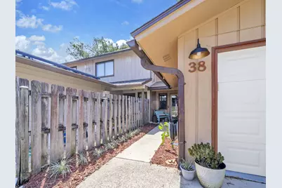 38 NW Baywood Court NW #38, Fort Walton Beach, FL 32548 - Photo 3