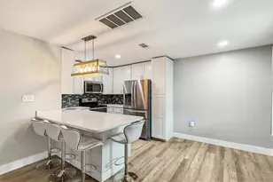 1100 Shoreline Dr, Gulf Breeze, FL 32561 - Photo 19