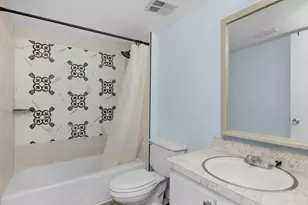 401 NW Marshall Ct NW, Fort Walton Beach, FL 32548 - Photo 9