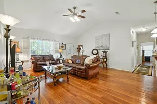 1310 Texas Pkwy, Crestview, FL 32536 - Photo 9