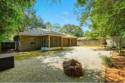 1310 Texas Parkway, Crestview, FL 32536 - Photo 37