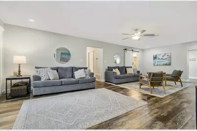 164 Beal Parkway, Fort Walton Beach, FL 32548 - Photo 1