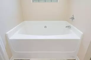 2222 Pawnee Dr, Navarre, FL 32566 - Photo 23