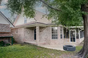 329 Skyline Cir, Crestview, FL 32539 - Photo 25