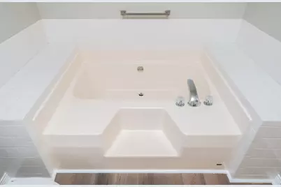 402 Ten Lake Drive, Defuniak Springs, FL 32433 - Photo 25