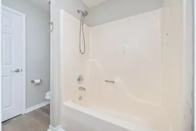 402 Ten Lake Drive, Defuniak Springs, FL 32433 - Photo 35