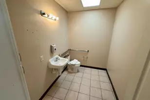 212 Government Ave, Niceville, FL 32578 - Photo 15