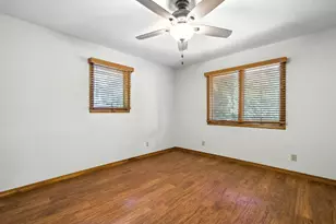 2409 Roberts Dr, Niceville, FL 32578 - Photo 35