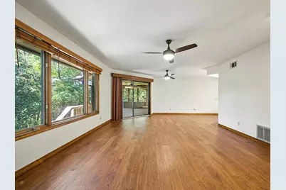 2409 Roberts Drive, Niceville, FL 32578 - Photo 11