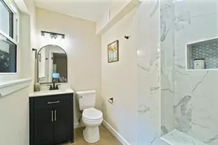 413 Andrew Dr, Valparaiso, FL 32580 - Photo 15