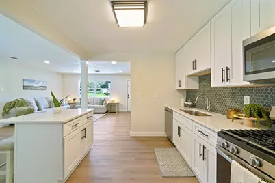 413 Andrew Drive, Valparaiso, FL 32580 - Photo 9