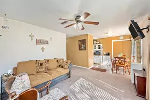 611 Shrewsbury Rd, Mary Esther, FL 32569 - Photo 9