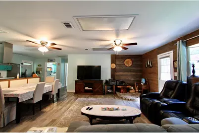 97 Walnut Avenue, Defuniak Springs, FL 32435 - Photo 11