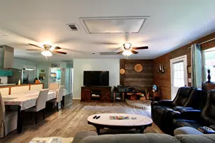 97 Walnut Ave, Defuniak Springs, FL 32435 - Photo 11