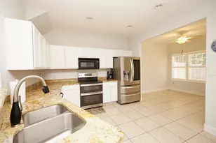 1905 Cottage Grove Ln, Niceville, FL 32578 - Photo 9