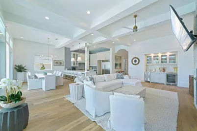 8855 E County Hwy 30A E, Seacrest, FL 32461 - Photo 13