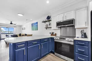 330 Bluefish Dr, Fort Walton Beach, FL 32548 - Photo 7