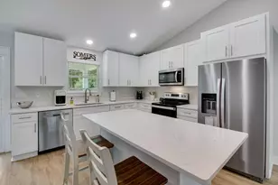 43 E Crocus Ave E, Defuniak Springs, FL 32433 - Photo 7