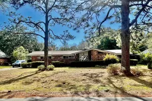 20 Hickory Ave, Shalimar, FL 32579 - Photo 1