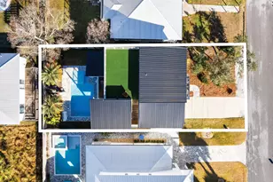 213 Pinetree Dr, Panama City Beach, FL 32413 - Photo 43