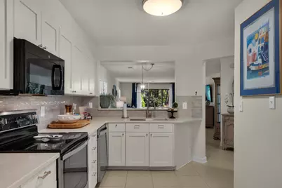 301 Southlake Court #301, Niceville, FL 32578 - Photo 9