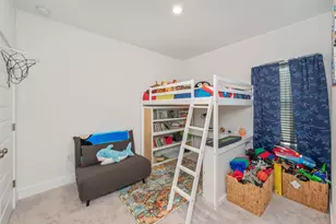 165 Blooming Cv, Crestview, FL 32539 - Photo 29