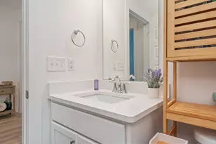 165 Blooming Cv, Crestview, FL 32539 - Photo 33