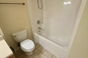 223 Johnson Ct, Crestview, FL 32536 - Photo 13