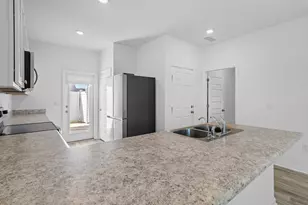 56 Silverthorn St, Freeport, FL 32439 - Photo 9