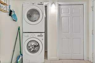 300 Miracle Strip Pkwy, Fort Walton Beach, FL 32548 - Photo 35