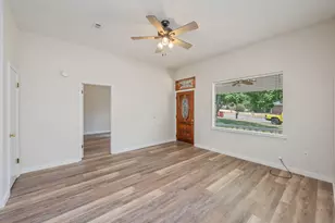 1912 N Pearl Street Street N, Crestview, FL 32536 - Photo 9