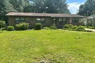 1511 Texas Pkwy, Crestview, FL 32536 - Photo 1