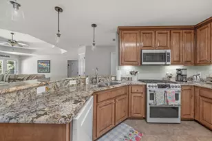 8169 Tavira St, Navarre, FL 32566 - Photo 7