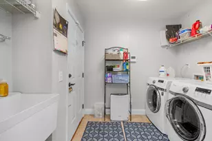 8169 Tavira St, Navarre, FL 32566 - Photo 11