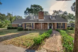 198 Grandview Ave, Valparaiso, FL 32580 - Photo 3