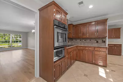 198 Grandview Avenue, Valparaiso, FL 32580 - Photo 17