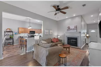 1942 Woodcrest Ridge #2, Fort Walton Beach, FL 32547 - Photo 9