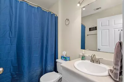 7241 Antoinette Circle, Navarre, FL 32566 - Photo 15